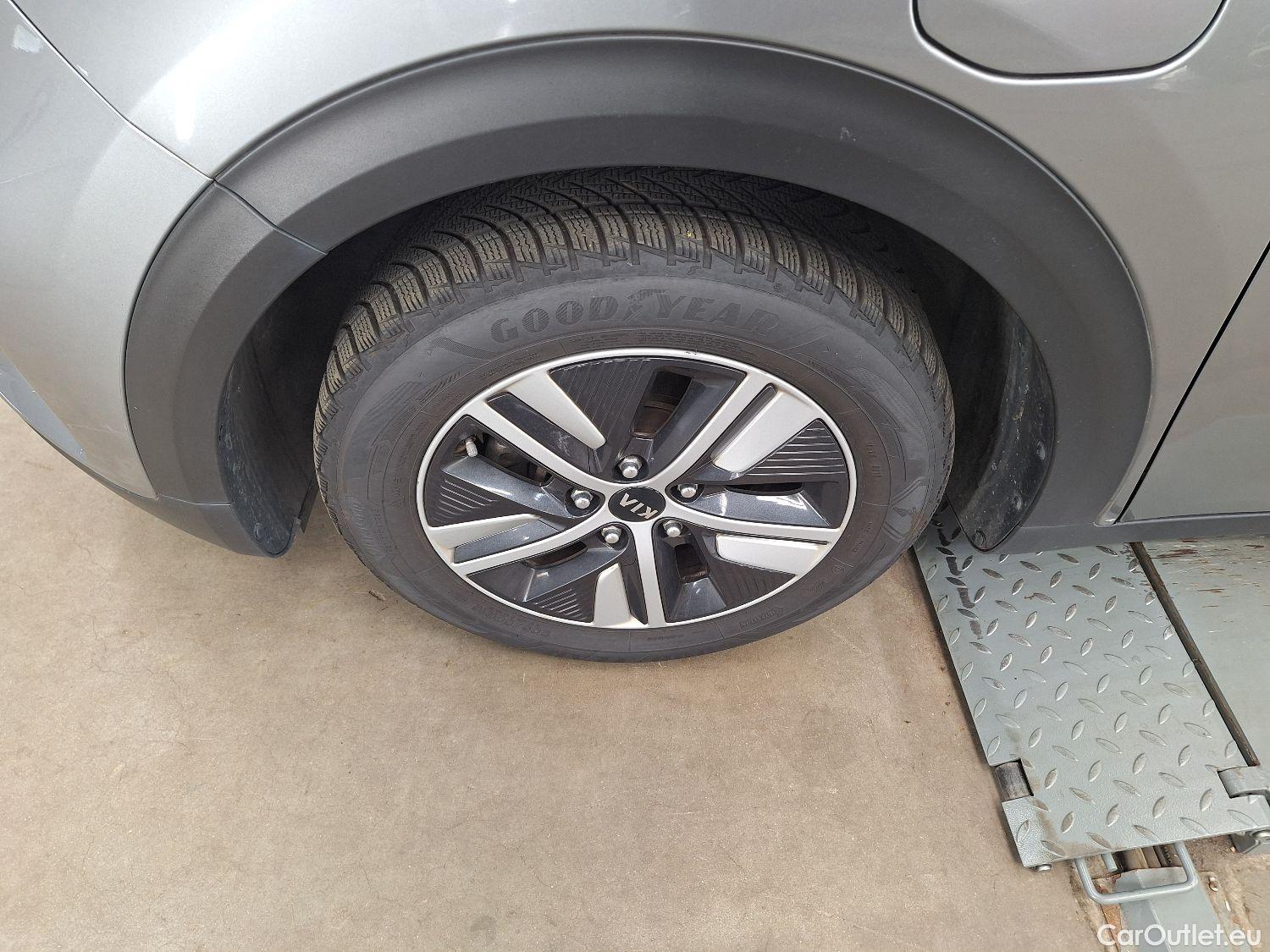  KIA  Niro Kia,  FL'19 PHEV, KIA  More 1.6 GDi PHEV 6DCT 5d #18