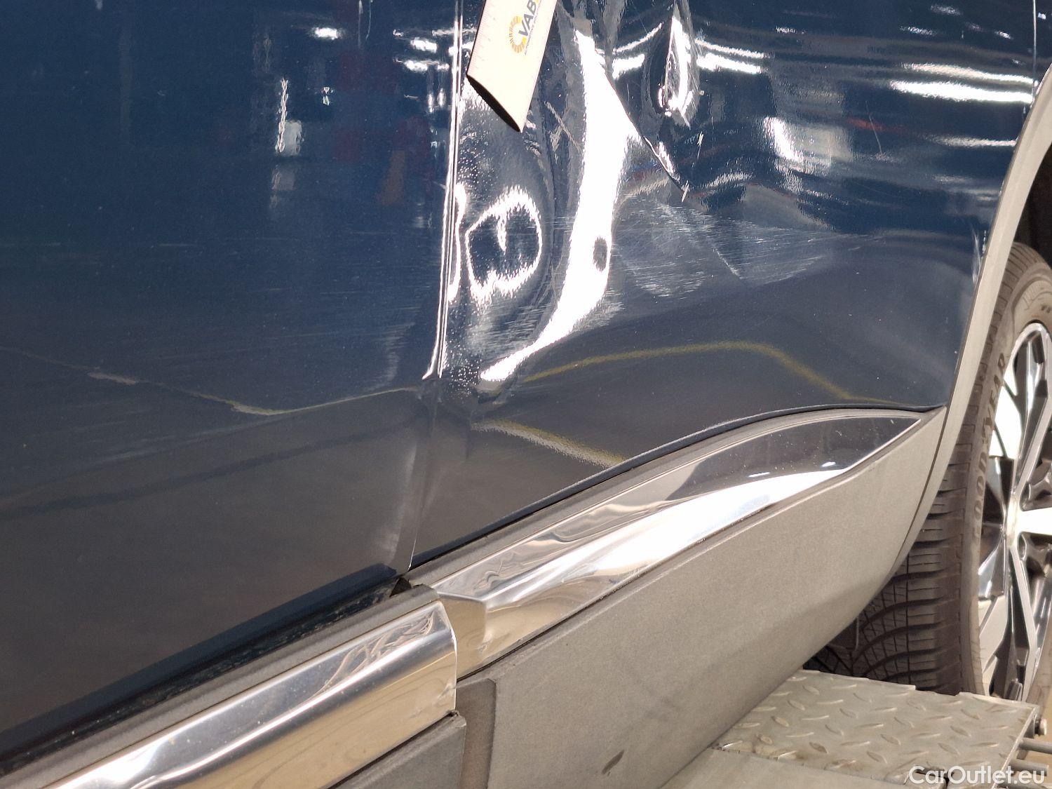  Peugeot  5008 Peugeot,  FL'20, Peugeot  1.5 BlueHDi 96kW S&S EAT8 Allure Pack #32