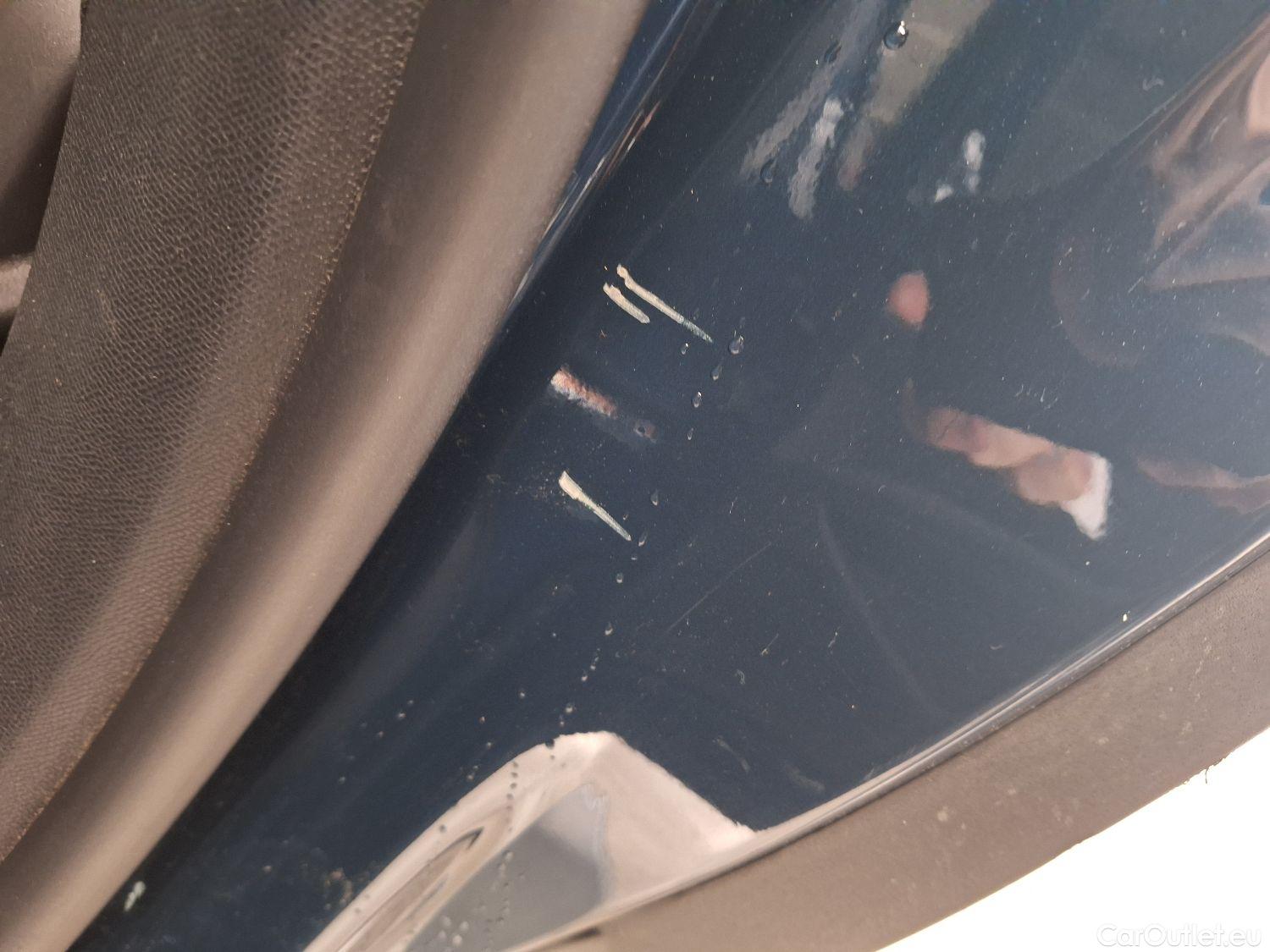  Peugeot  5008 Peugeot,  FL'20, Peugeot  1.5 BlueHDi 96kW S&S EAT8 Allure Pack #48