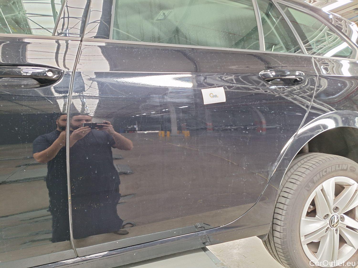  Volkswagen  Golf  VW, VIII Var '20, Volkswagen Variant VIII 1.0 eTSI 81kW DSG Lif #16