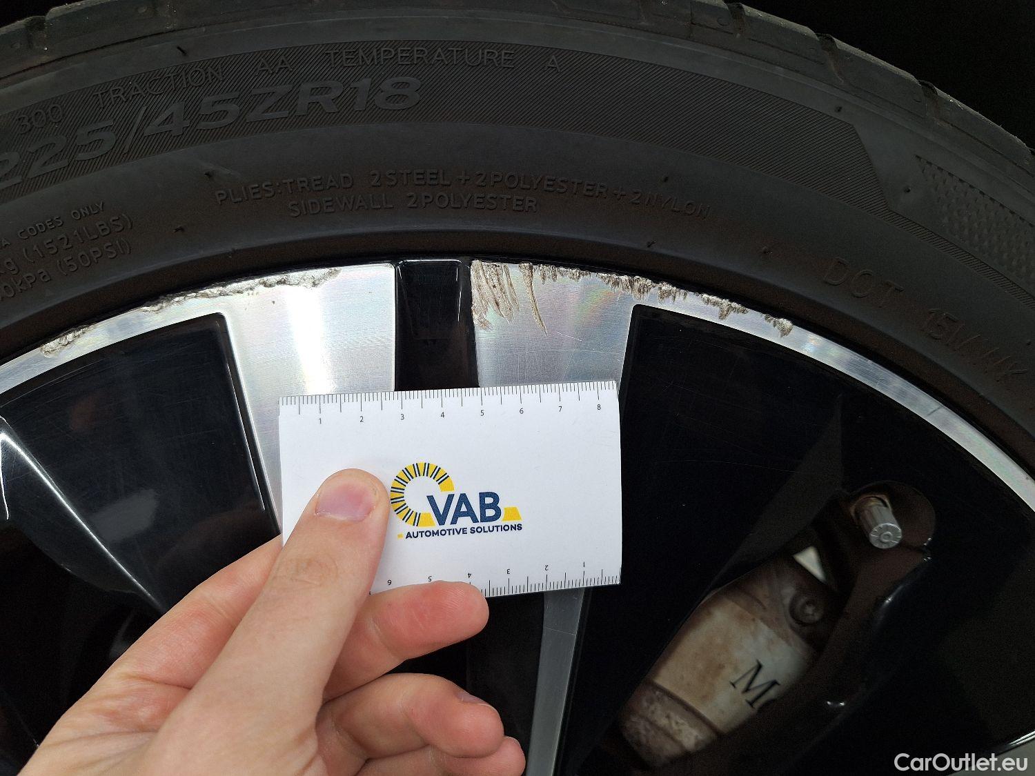  Mercedes  C-Klasse Mercedes, C-Class Br '21 PHEV, Mercedes-Benz  Break C 300 e Luxury Line 5 #9