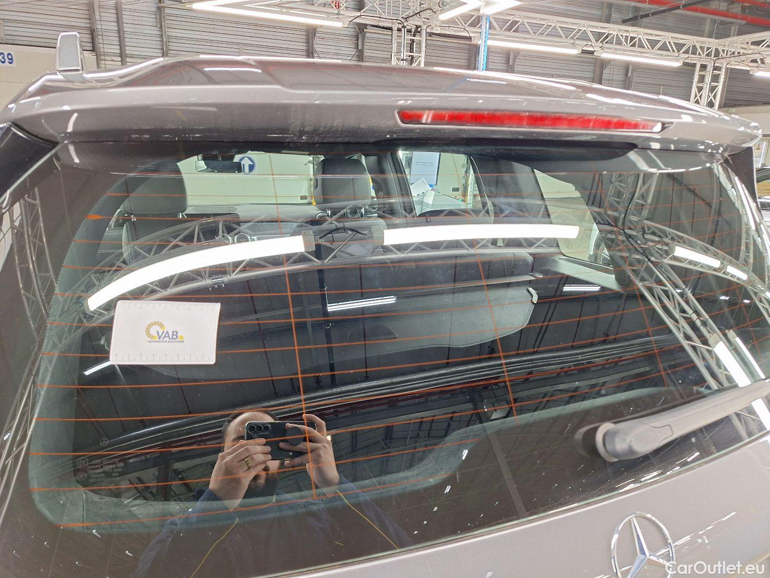  Mercedes  GLB Mercedes,  '19, Mercedes-Benz   180 d Business Solution 5d #24