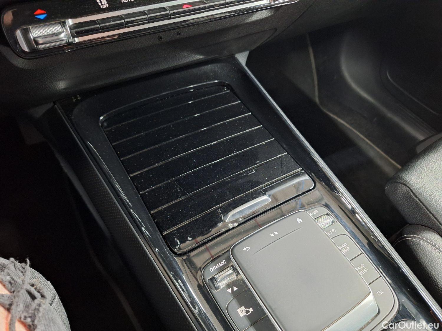  Mercedes  GLB Mercedes,  '19, Mercedes-Benz   180 d Business Solution 5d #38