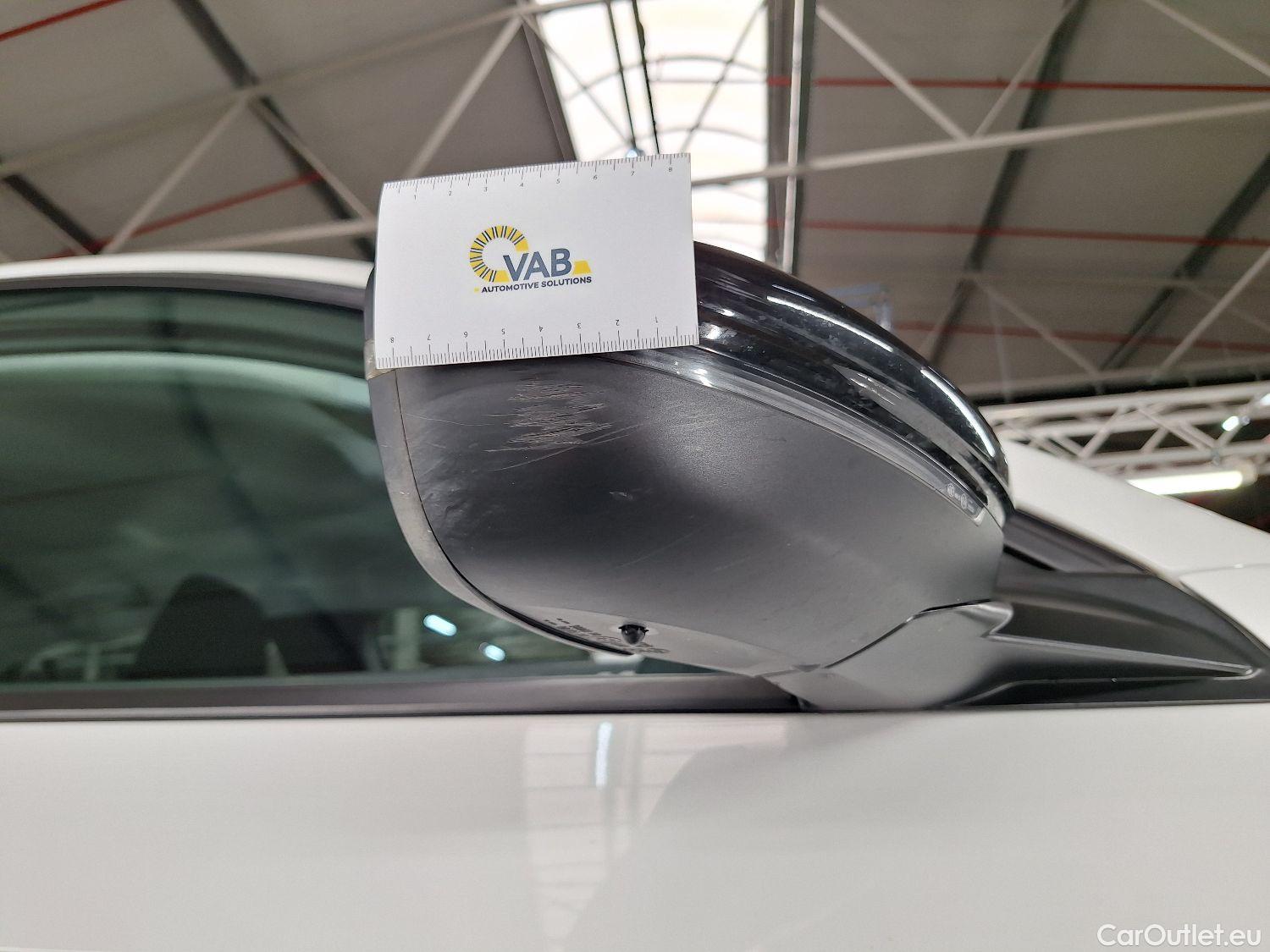  Peugeot  208 Peugeot,  '19, Peugeot  1.5 BlueHDi 100 MAN6 S&S Active 5d #3