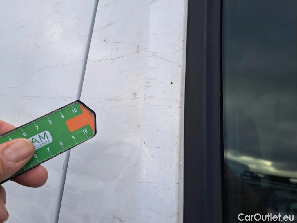  Ford  Transit FORD  / 2013 / 4P / furgón 310 96kW L3H2 Van Trend FWD MHEV #58