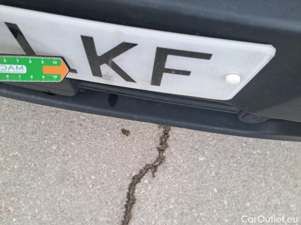  Ford  Transit FORD  / 2013 / 4P / furgón 310 96kW L3H2 Van Trend FWD MHEV #72