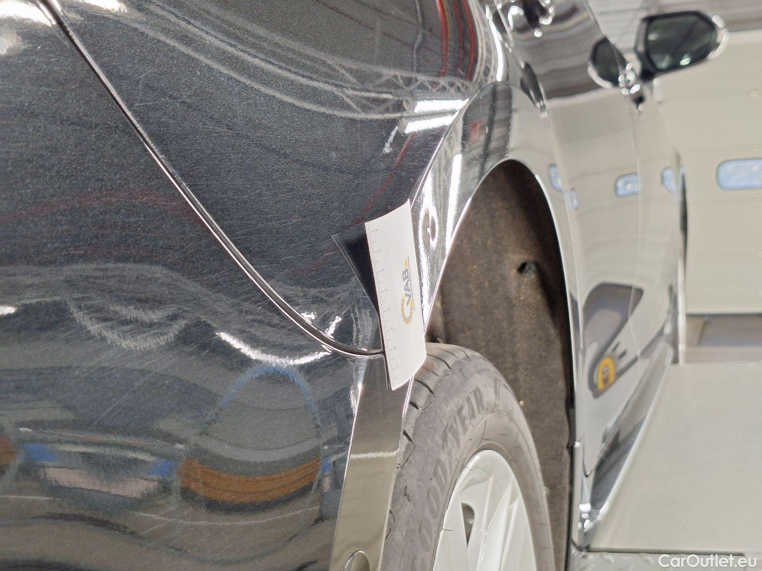  Toyota  Corolla Toyota,  TS '19, Toyota  Touring Sports 1.8 Hybrid Dynamic e #17