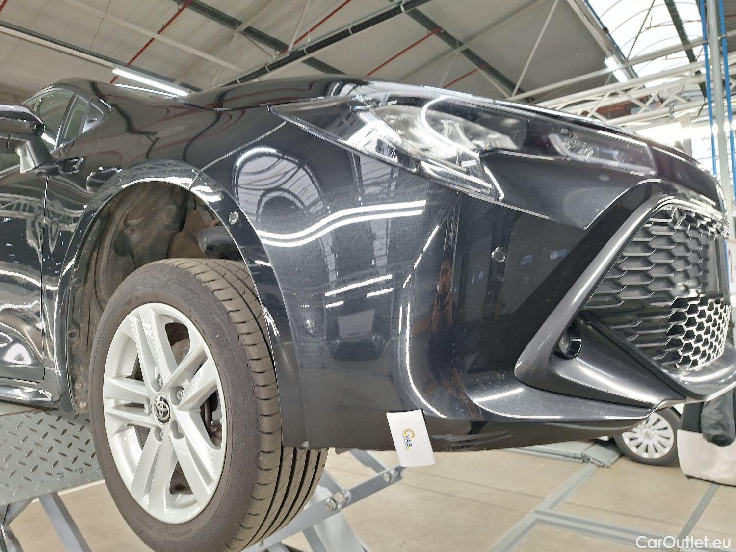  Toyota  Corolla Toyota,  TS '19, Toyota  Touring Sports 1.8 Hybrid Dynamic e #5