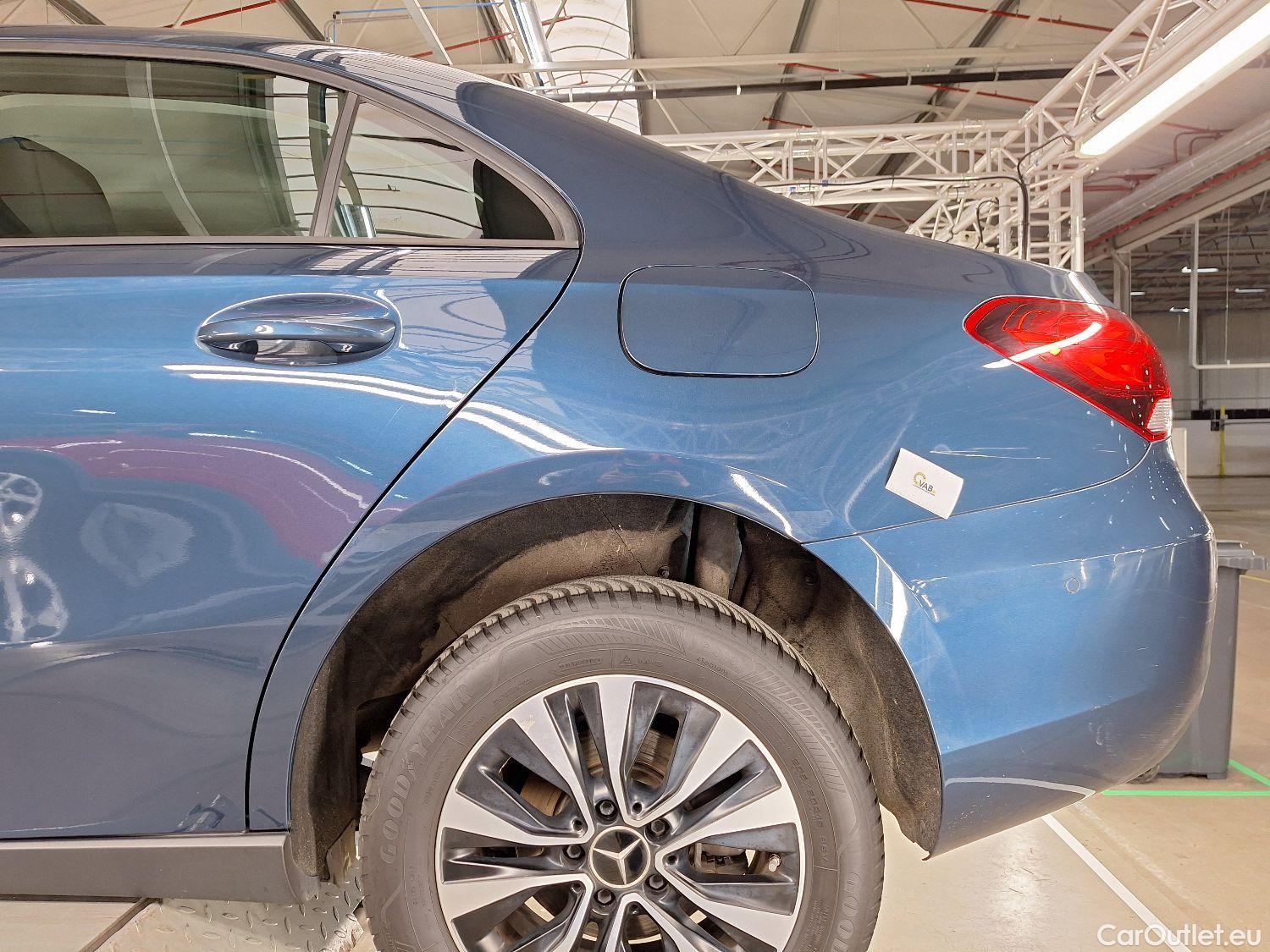  Mercedes  A-Klasse Mercedes, A-Class Berline '18, Mercedes-Benz  Limousine A 180 d DCT Busin #26