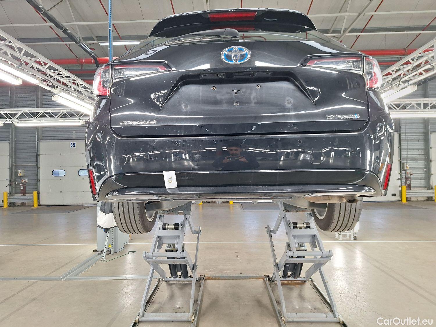  Toyota  Corolla Toyota,  TS '19, Toyota  Touring Sports 1.8 Hybrid Dynamic e #8