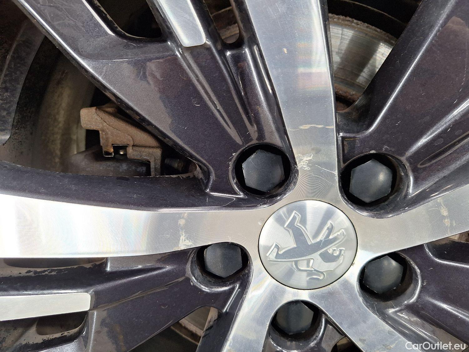  Peugeot  5008 Peugeot,  '16, Peugeot  1.5 BlueHDi 96kW S&S EAT8 Allure 5d #4