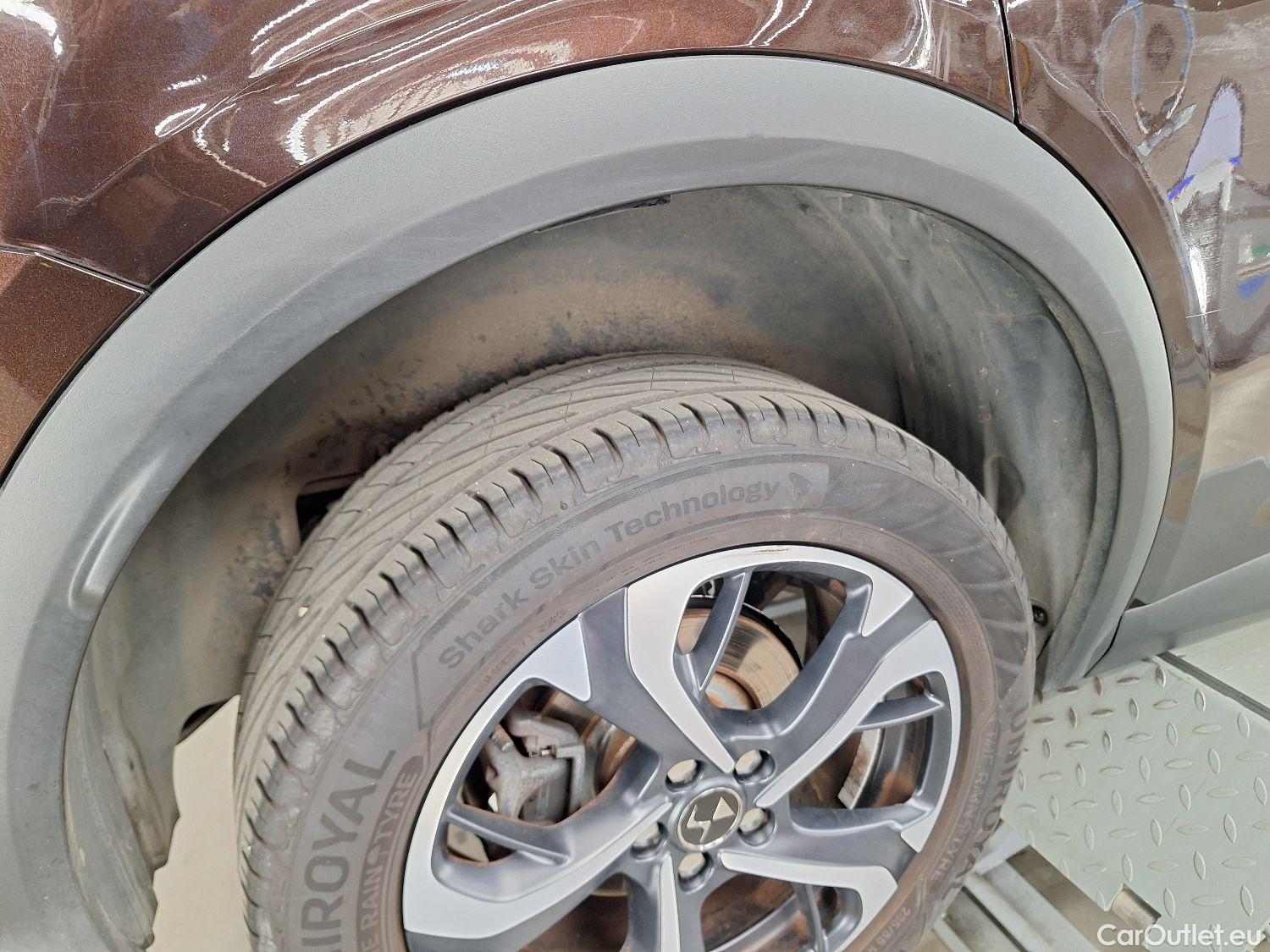  DS  DS7 DS,  CB '17, DS 7 Crossback 1.5 BlueHDi 130 Automatic So Chic 5 #32