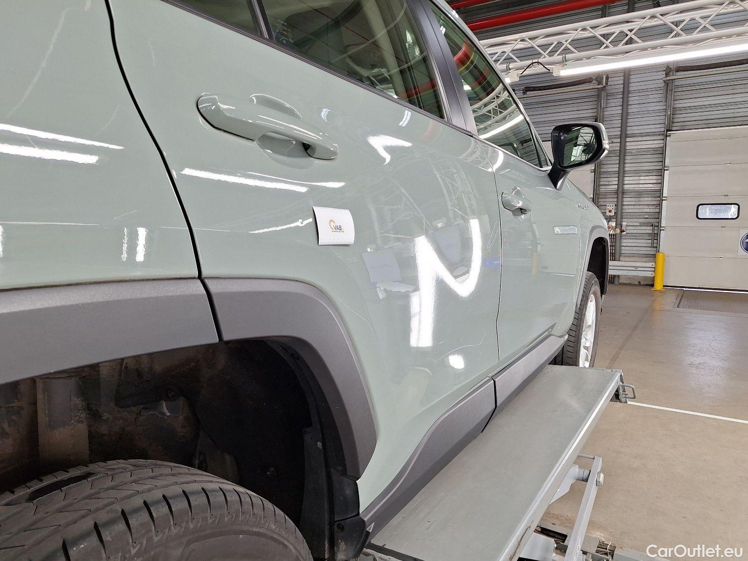  Toyota  RAV4 Toyota,  '18, Toyota  2.5 Hybrid Lithium  CVT 5d #12