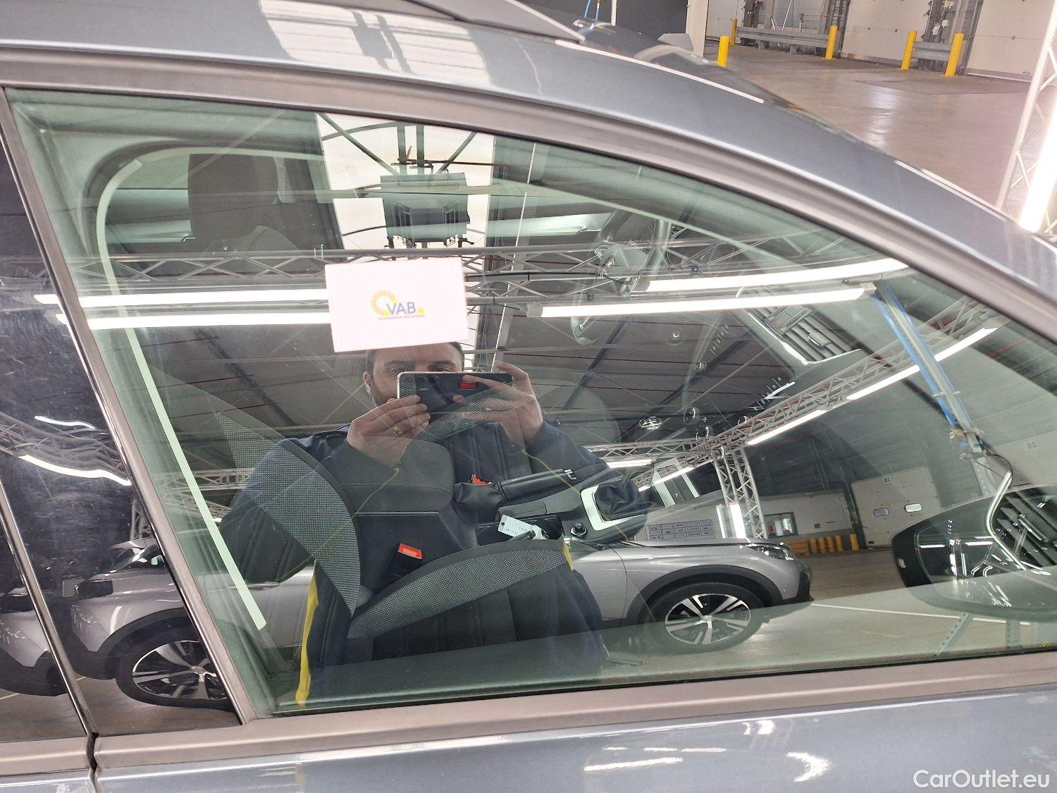  Skoda  Octavia Skoda,  Combi FL'16, Skoda  Combi 1.0 TSI GreenTec 85kW Ambition #5