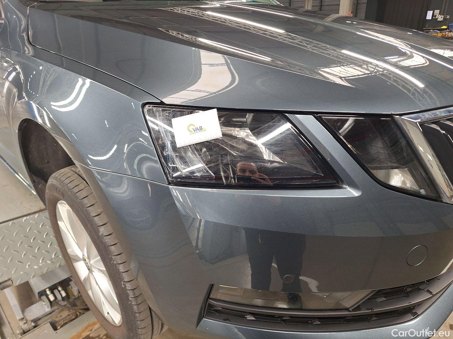  Skoda  Octavia Skoda,  Combi FL'16, Skoda  Combi 1.0 TSI GreenTec 85kW Ambition #1