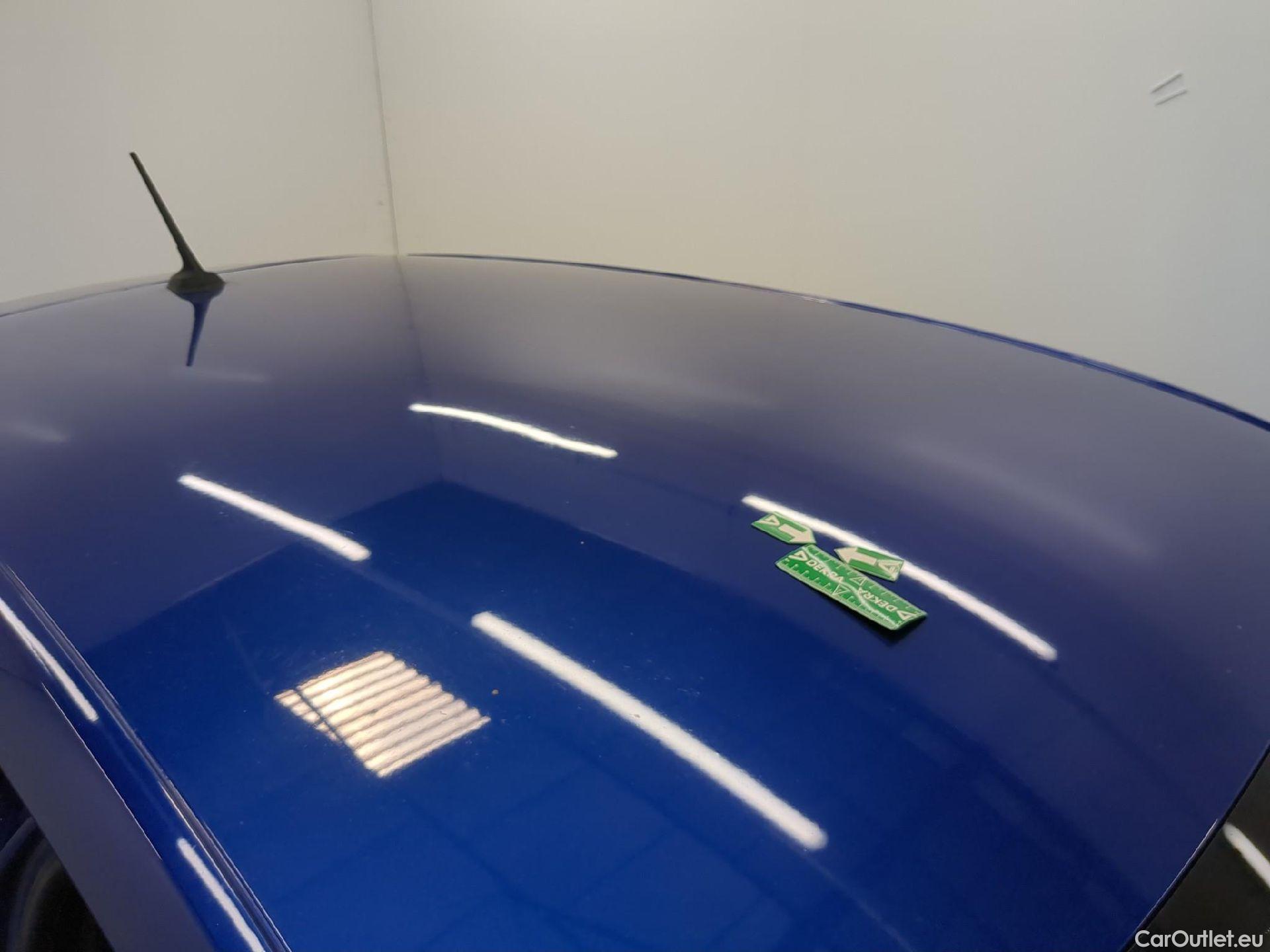  Renault  Captur RENAULT  / 2019 / 5P / SUV Business TCe 140 EDC FAP -21 #14