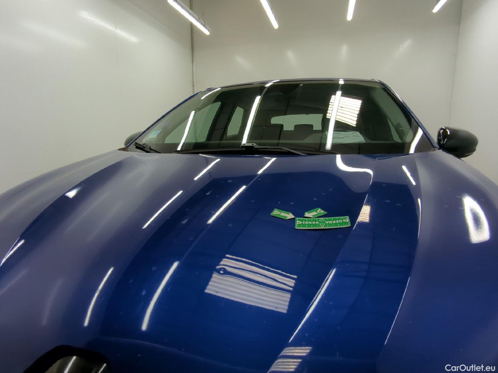  Renault  Captur RENAULT  / 2019 / 5P / SUV Business TCe 140 EDC FAP -21 #29