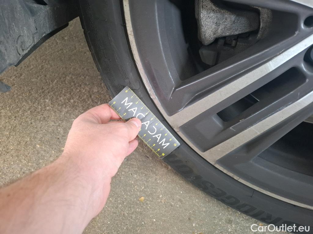  Bmw  Serie 1 BMW Série 1 / 2019 / 5P / Berline 116i DKG7 Business Design #15