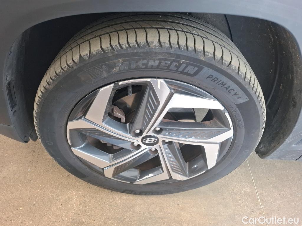  Hyundai  Tucson HYUNDAI  / 2020 / 5P / SUV 1.6 PHEV 265 HTRAC EXECUTIVE 4WD AUTO #21