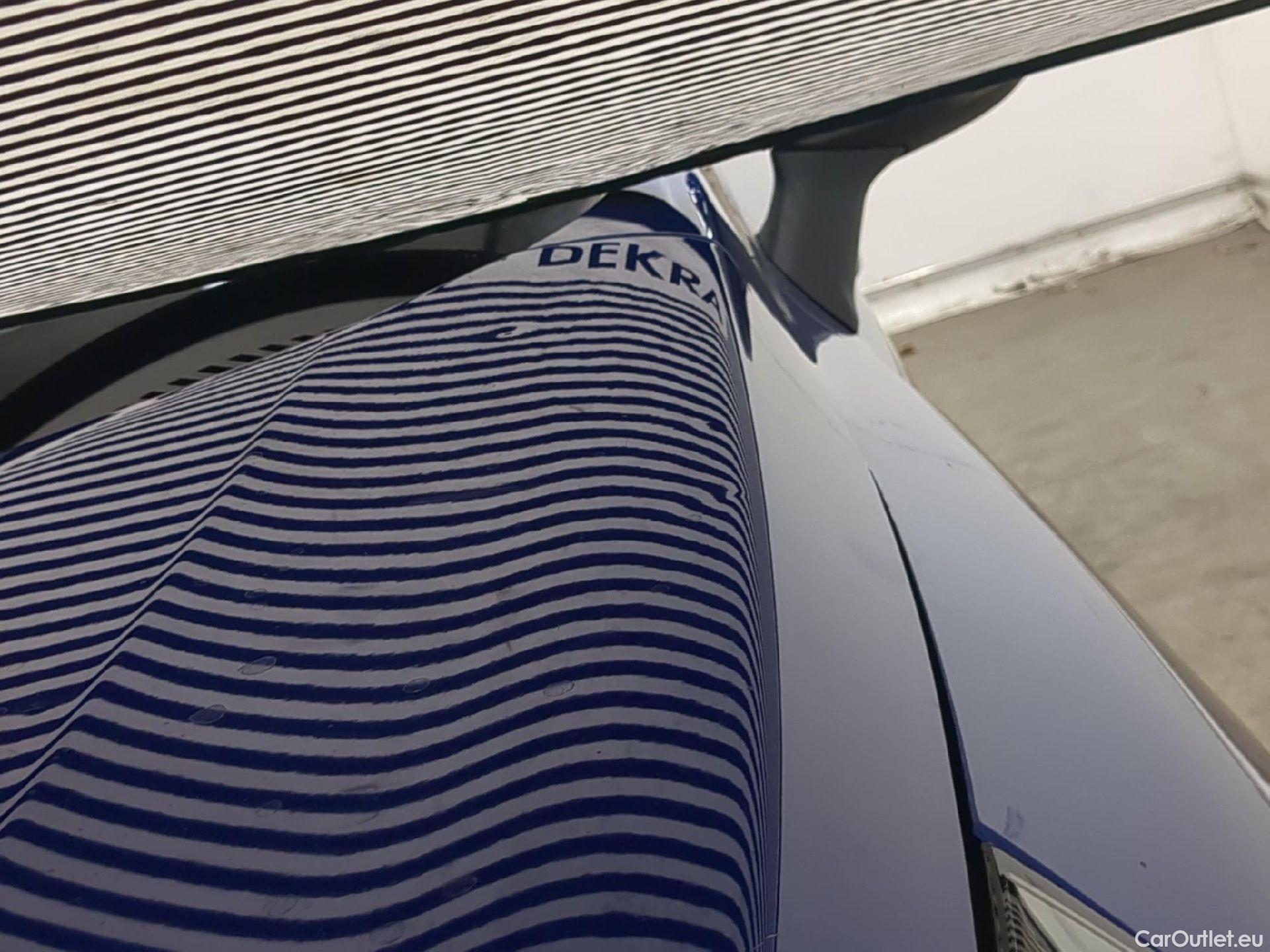  Renault  Captur RENAULT  / 2019 / 5P / SUV Business TCe 140 EDC FAP -21 #31