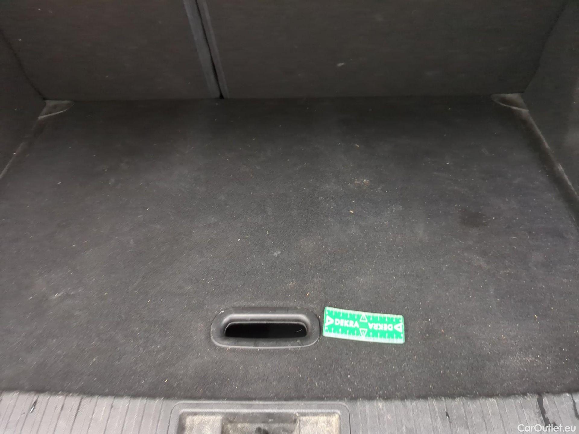  Renault  Captur RENAULT  / 2019 / 5P / SUV Business TCe 140 EDC FAP -21 #5