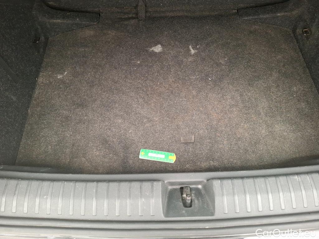  Skoda  KAMIQ SKODA  / 2019 / 5P / SUV 1.0 TSI 110ch DSG7 Business #16