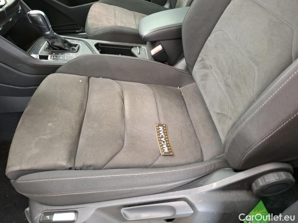  Volkswagen  Tiguan VOLKSWAGEN  5p SUV 20 TDI 150 DSG7 Carat BMT #12