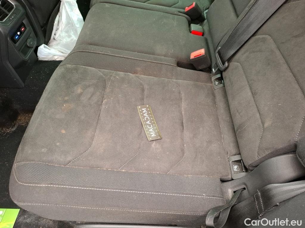  Volkswagen  Tiguan VOLKSWAGEN  5p SUV 20 TDI 150 DSG7 Carat BMT #13