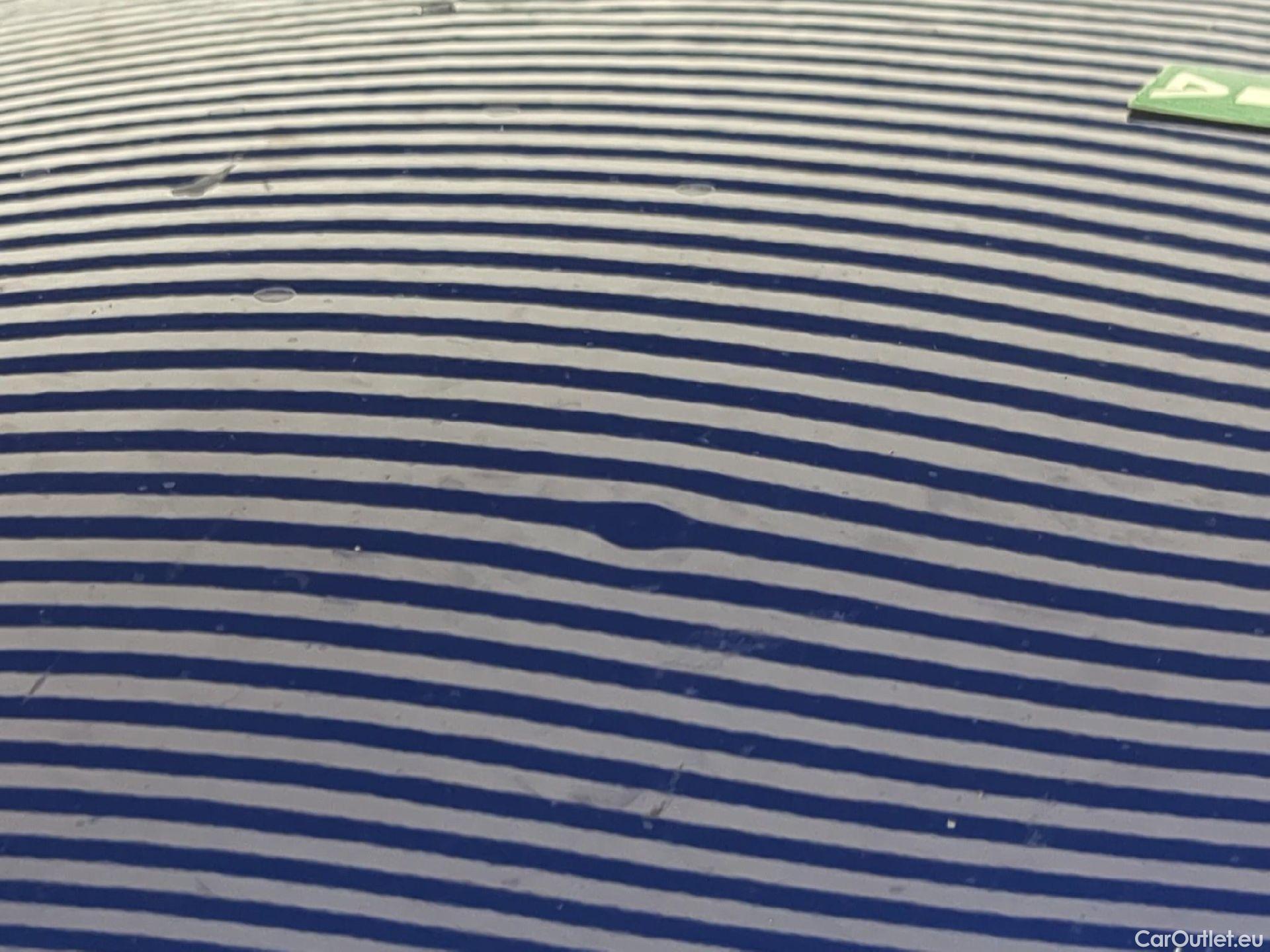  Renault  Captur RENAULT  / 2019 / 5P / SUV Business TCe 140 EDC FAP -21 #34