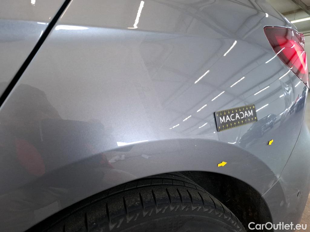  Bmw  Serie 1 BMW Série 1 / 2019 / 5P / Berline 116i DKG7 Business Design #12