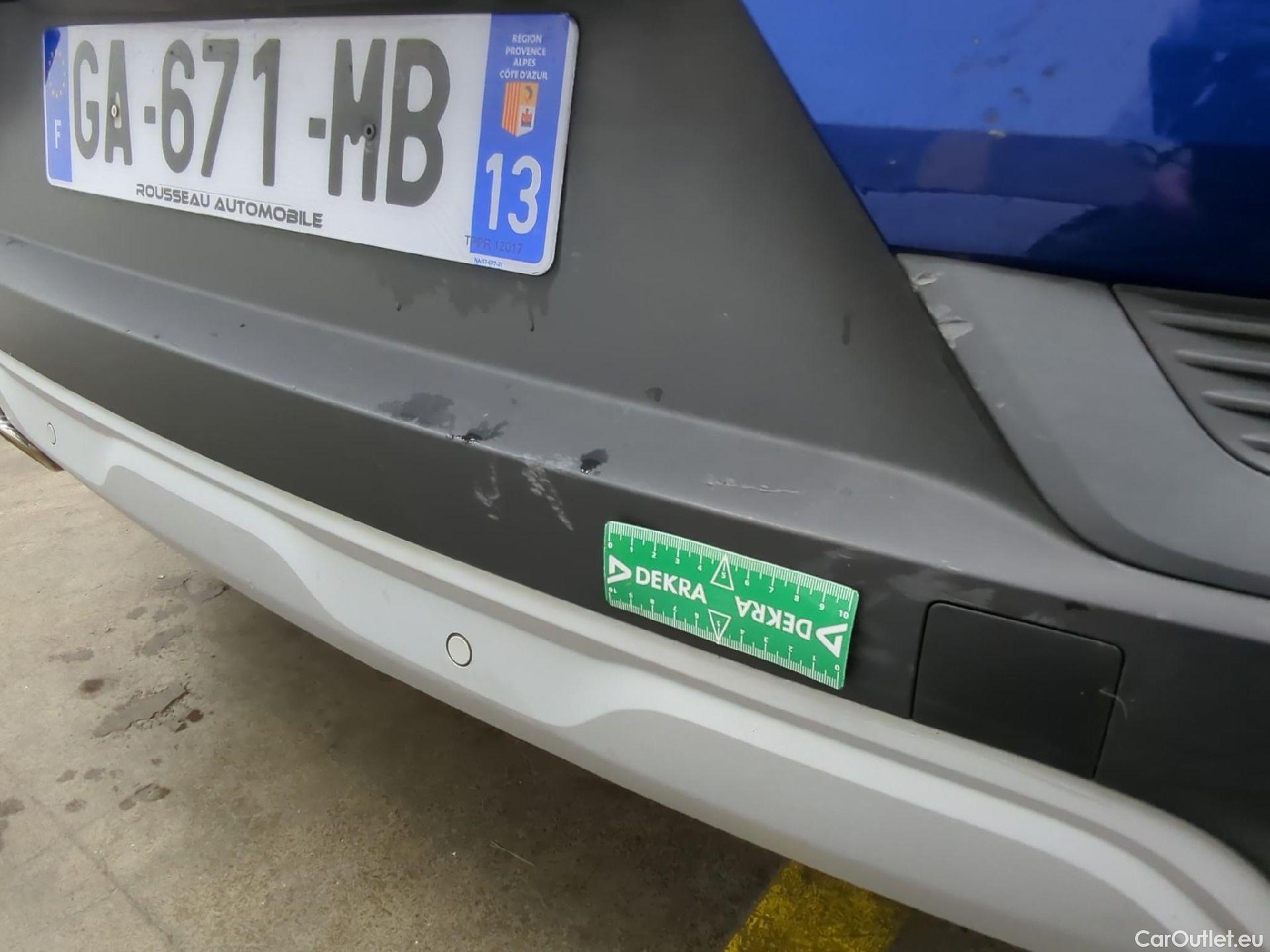  Renault  Captur RENAULT  / 2019 / 5P / SUV Business TCe 140 EDC FAP -21 #37