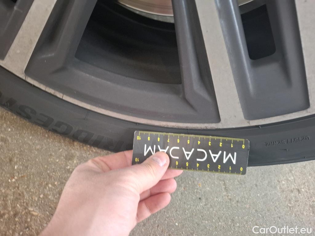  Bmw  Serie 1 BMW Série 1 / 2019 / 5P / Berline 116i DKG7 Business Design #13