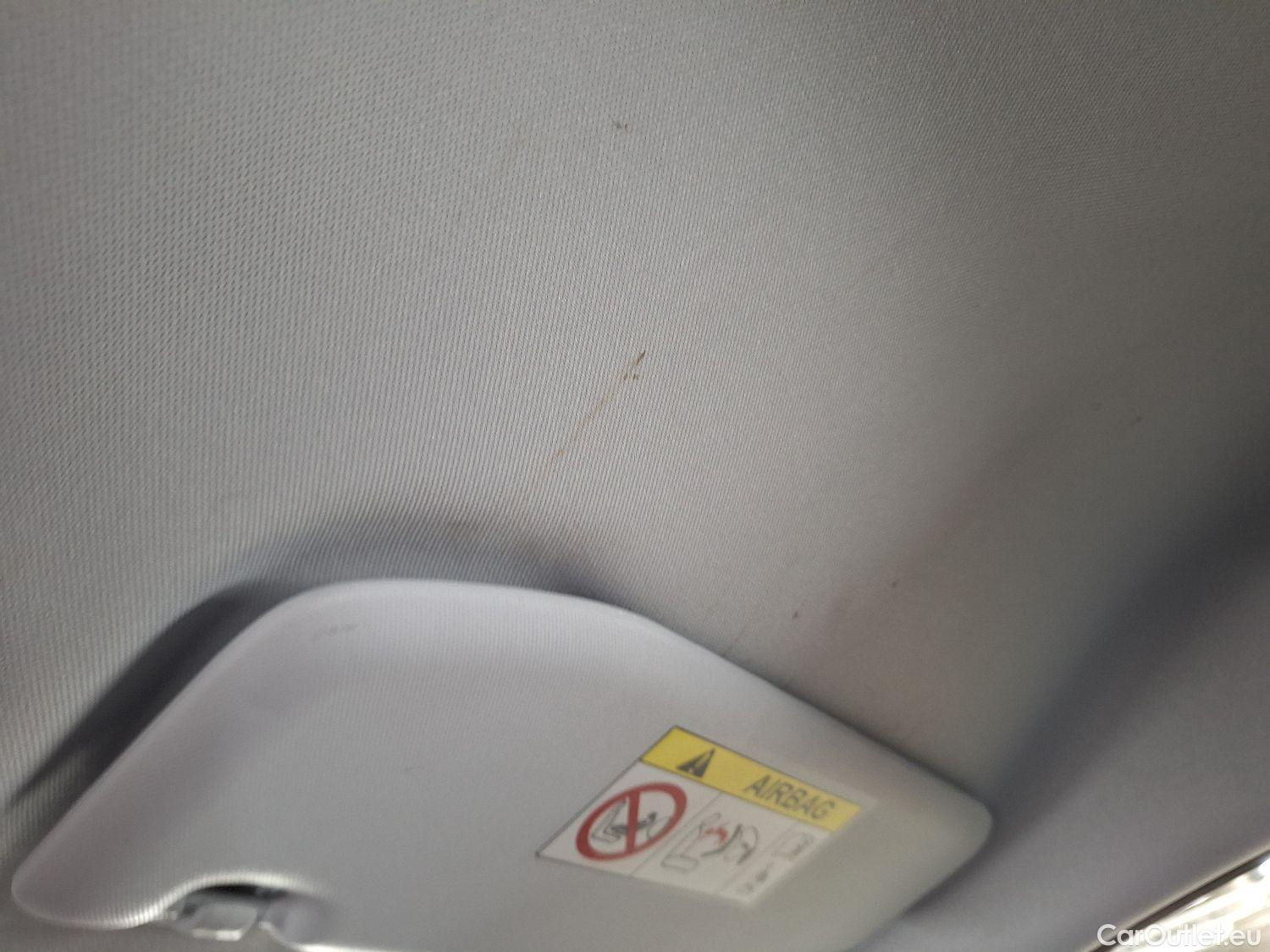  Peugeot  2008 Peugeot,  FL'16, Peugeot  1.2 Puretech 61kW S&S Active 5d #16