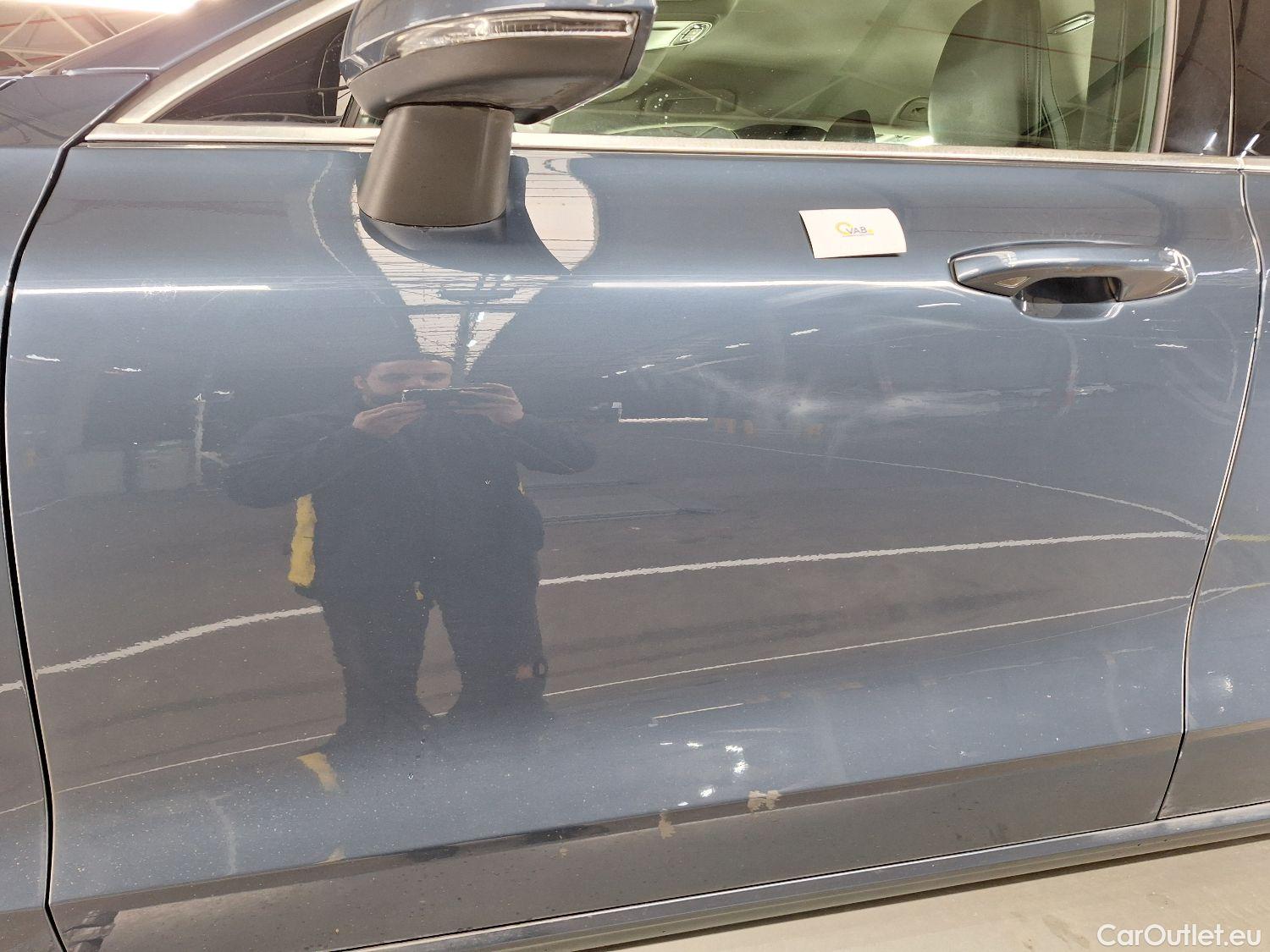  Volvo  V60 Volvo,  '18, Volvo  D3 Geartronic Momentum Pro 5d #29