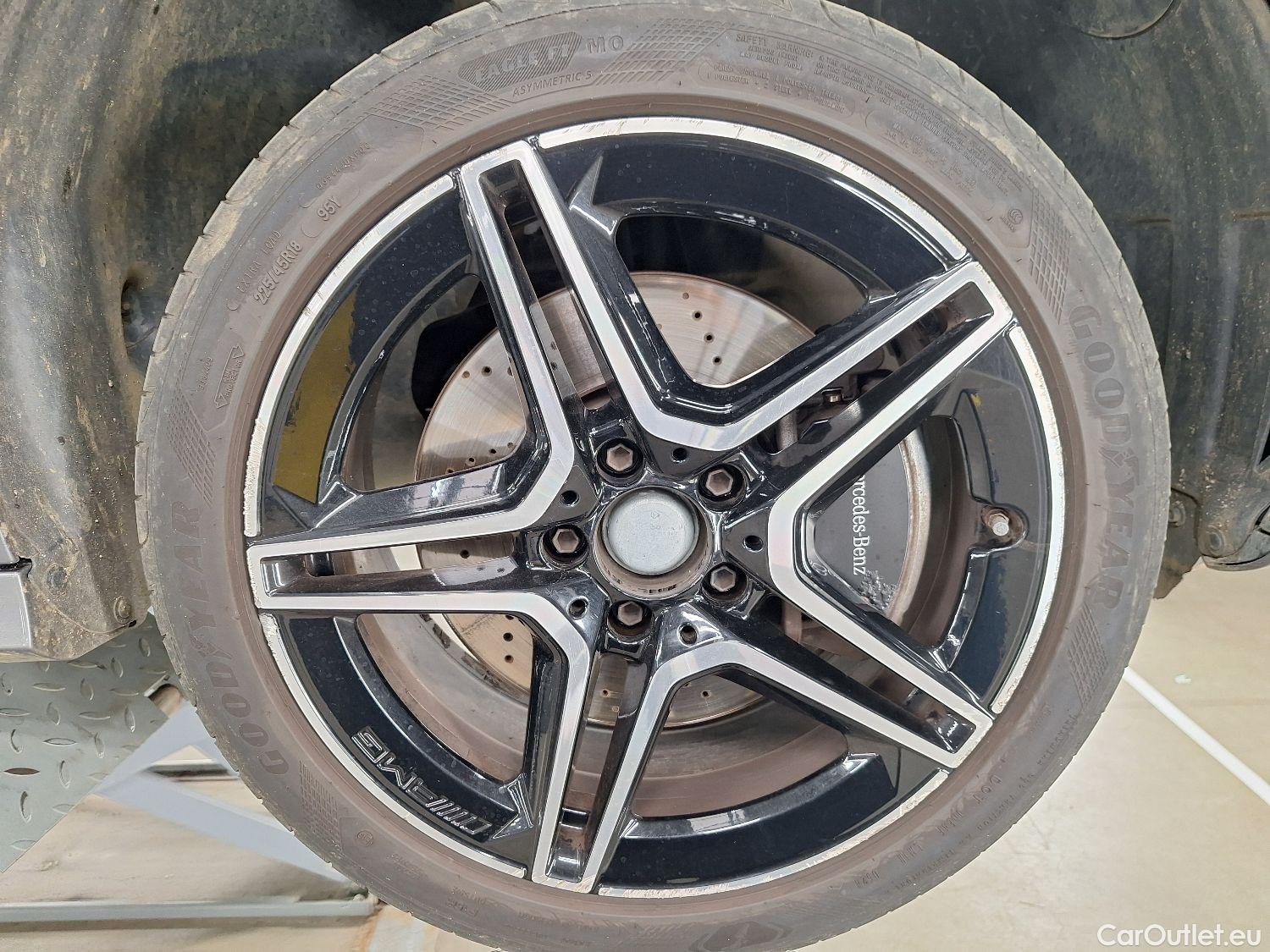  Mercedes  A-Klasse Mercedes, A-Class '18 PHEV, Mercedes-Benz  A 250 e Business Solution 5 #1