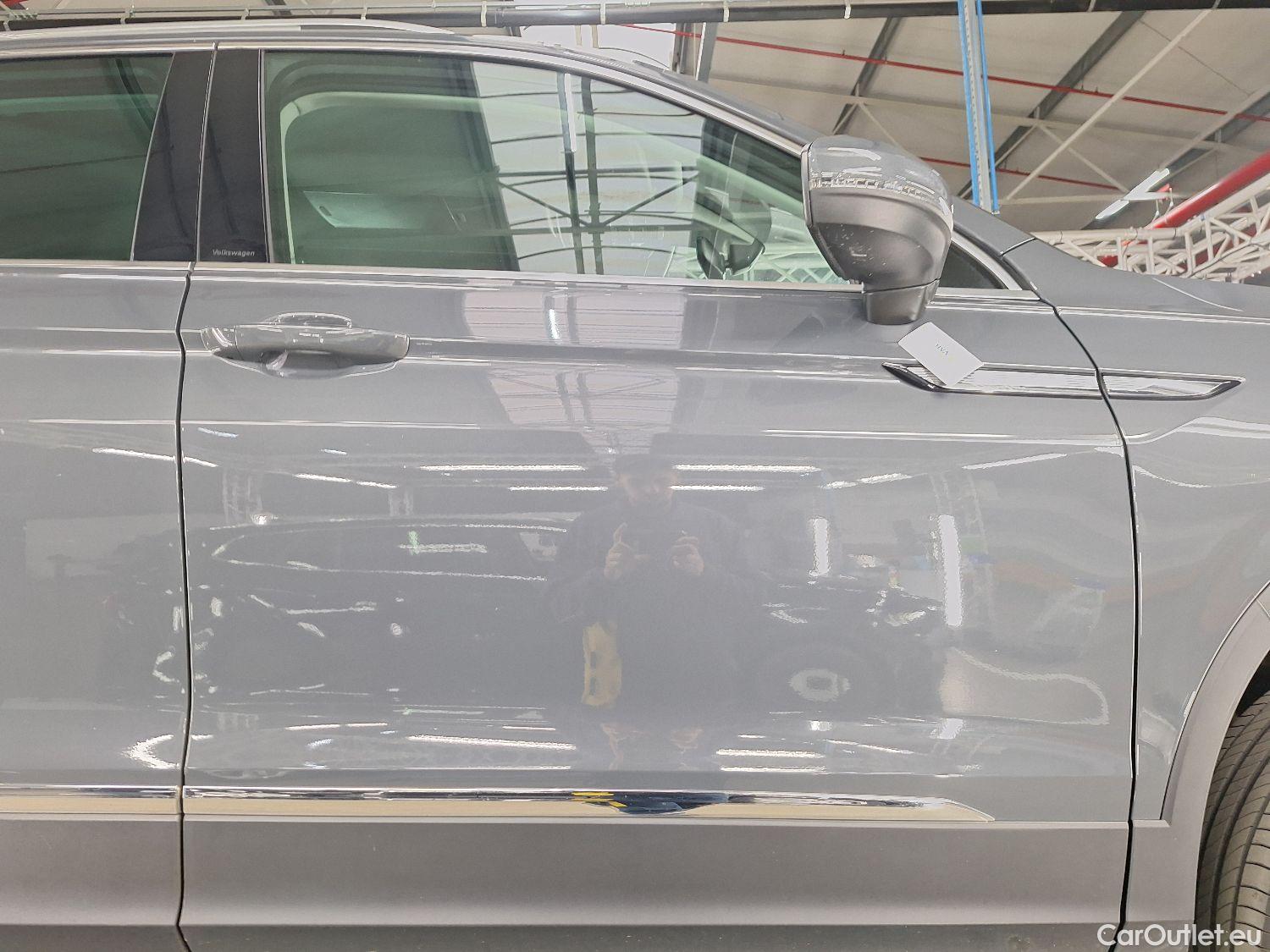  Volkswagen  Tiguan VW,  FL'20, Volkswagen  2.0 TDI 110kW DSG Life 5d #1