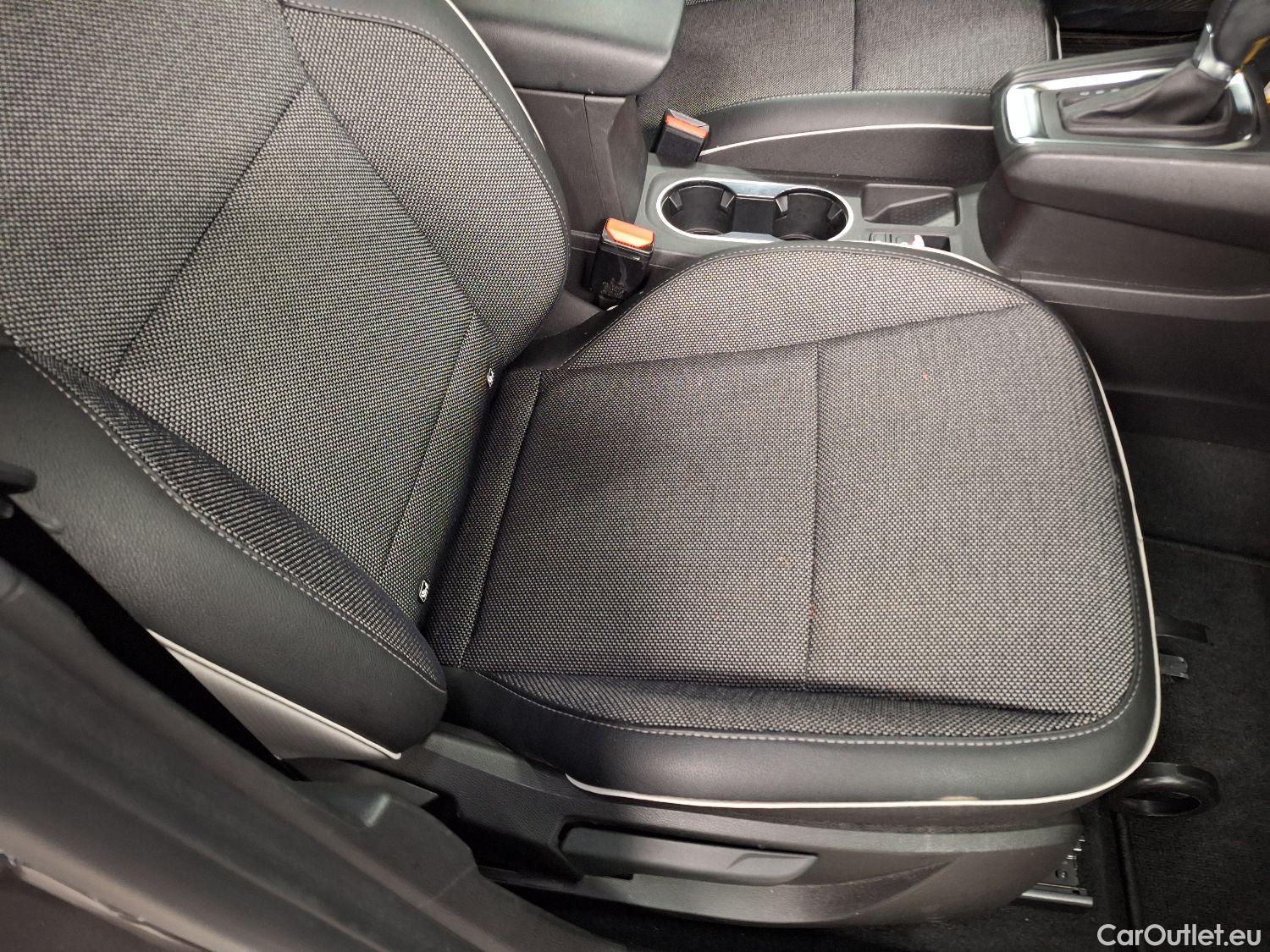  Renault  Captur Renault,  '19, Renault  TCe 140 EDC Intens 5d #14