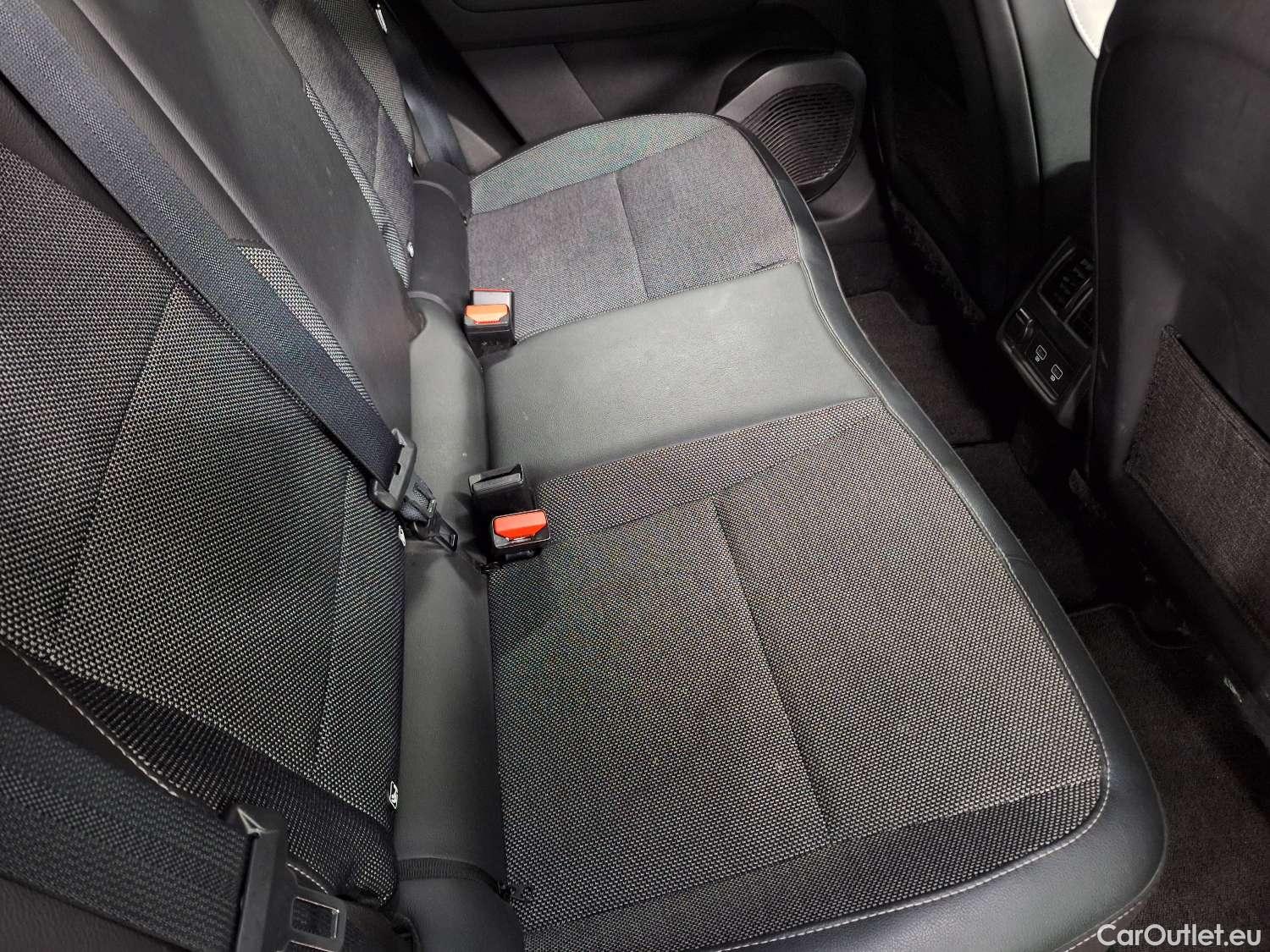  Renault  Captur Renault,  '19, Renault  TCe 140 EDC Intens 5d #13