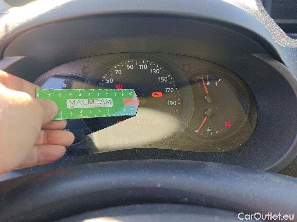  Nissan  NV200 NISSAN NV250 / 2019 / 4P / furgón 2pl 1.5dCi 70 kW (95CV) L1H1 ÓPTIMA #36