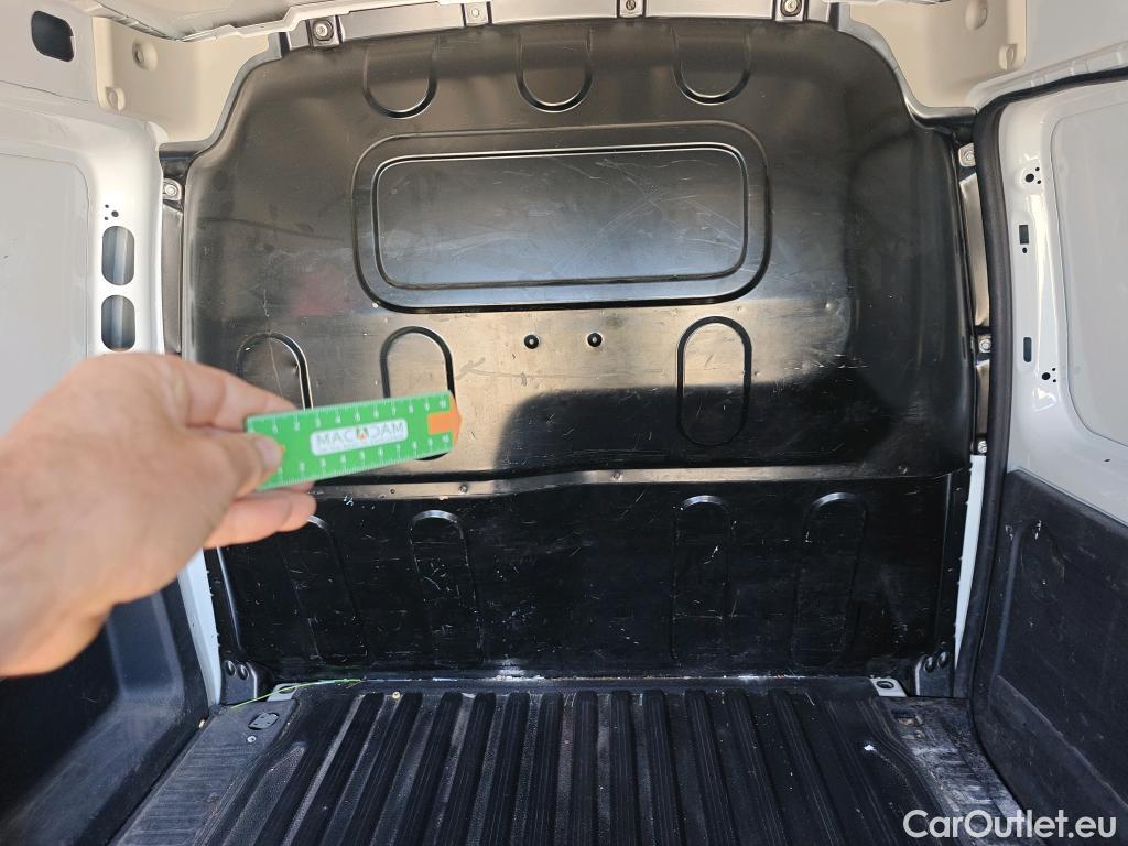  Nissan  NV200 NISSAN NV250 / 2019 / 4P / furgón 2pl 1.5dCi 70 kW (95CV) L1H1 ÓPTIMA #18