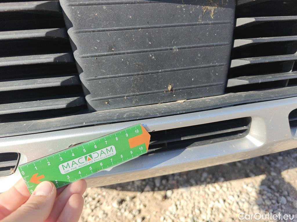  Peugeot  3008 PEUGEOT  / 2016 / 5P / todoterreno Allure BlueHDi 96kW (130CV) S&S EAT8 #38