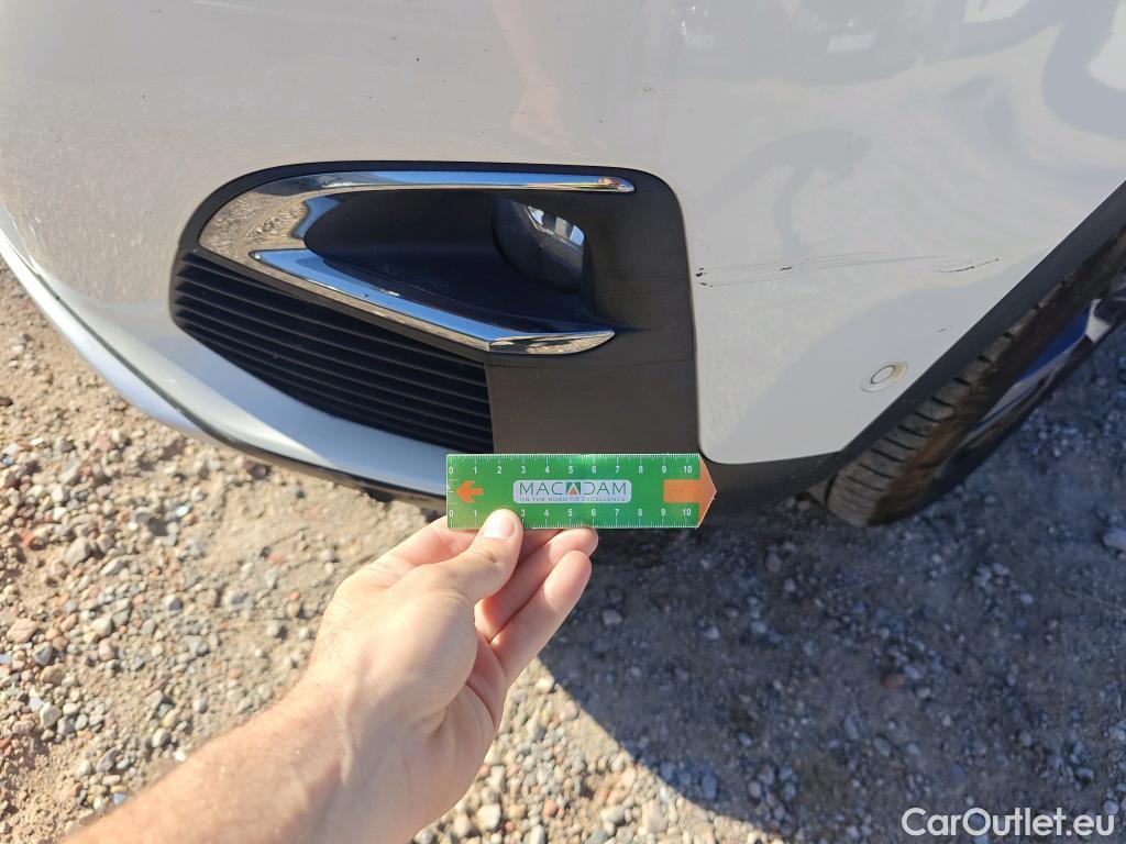  Peugeot  3008 PEUGEOT  / 2016 / 5P / todoterreno Allure BlueHDi 96kW (130CV) S&S EAT8 #55