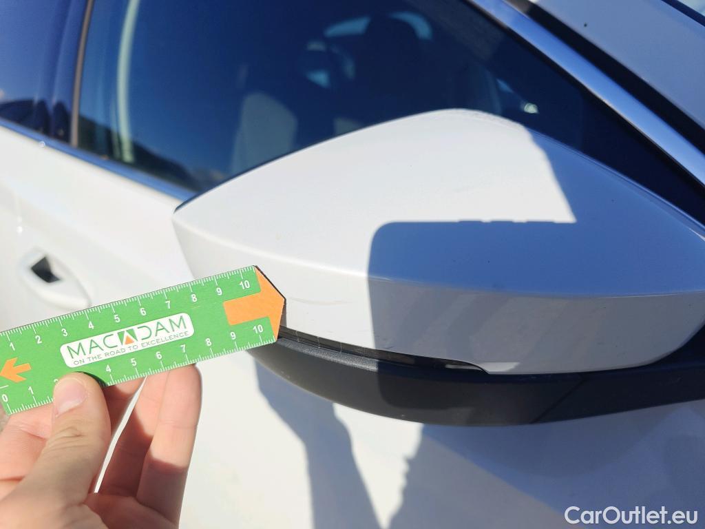  Skoda  Octavia SKODA  / 2020 / 5P / berlina con portón 2.0 TDI 85kW (115 CV) Manual Ambition #32