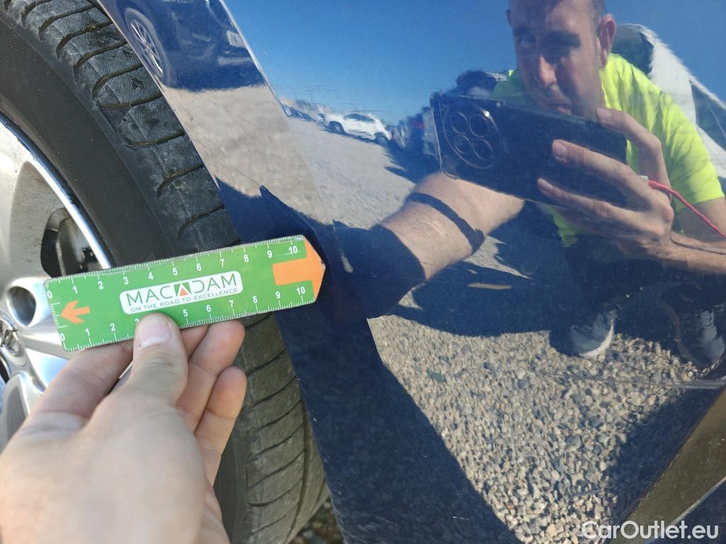  Opel  Corsa OPEL  / 2019 / 5P / berlina con portón 1.5D DT 74kW (100CV) Edition #54