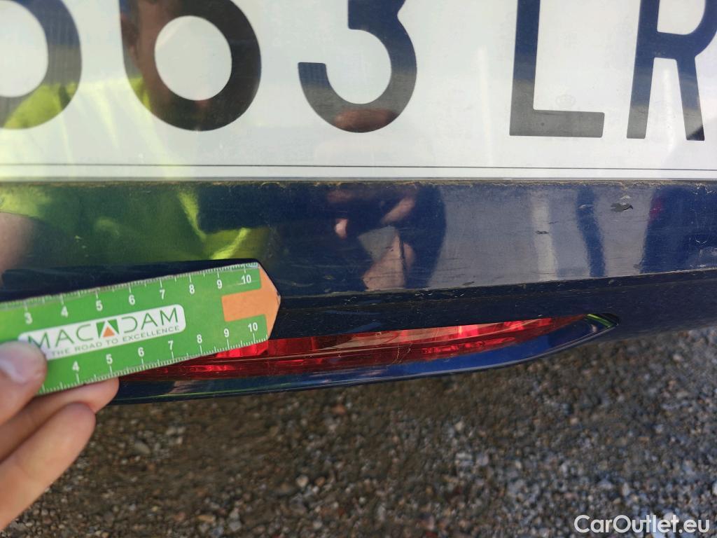  Opel  Corsa OPEL  / 2019 / 5P / berlina con portón 1.5D DT 74kW (100CV) Edition #47