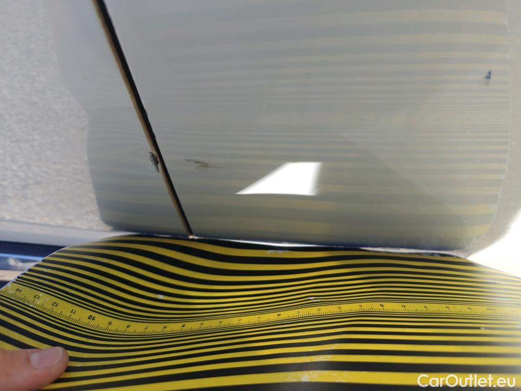  Peugeot  3008 PEUGEOT  / 2016 / 5P / todoterreno Allure BlueHDi 96kW (130CV) S&S EAT8 #23