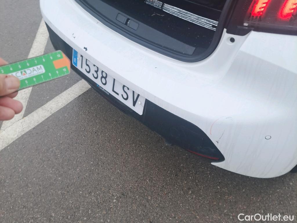  Peugeot  208 PEUGEOT  / 2019 / 5P / berlina con portón PureTech 73kW (100CV) Allure #18