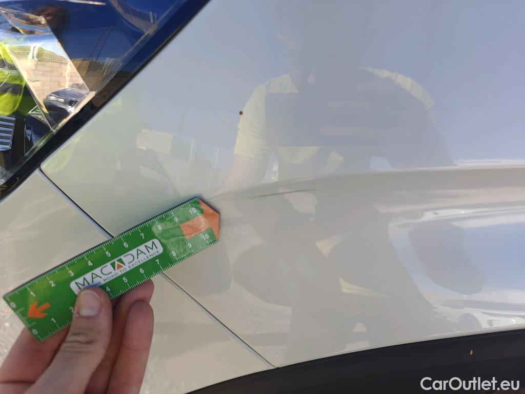  Peugeot  3008 PEUGEOT  / 2016 / 5P / todoterreno Allure BlueHDi 96kW (130CV) S&S EAT8 #58