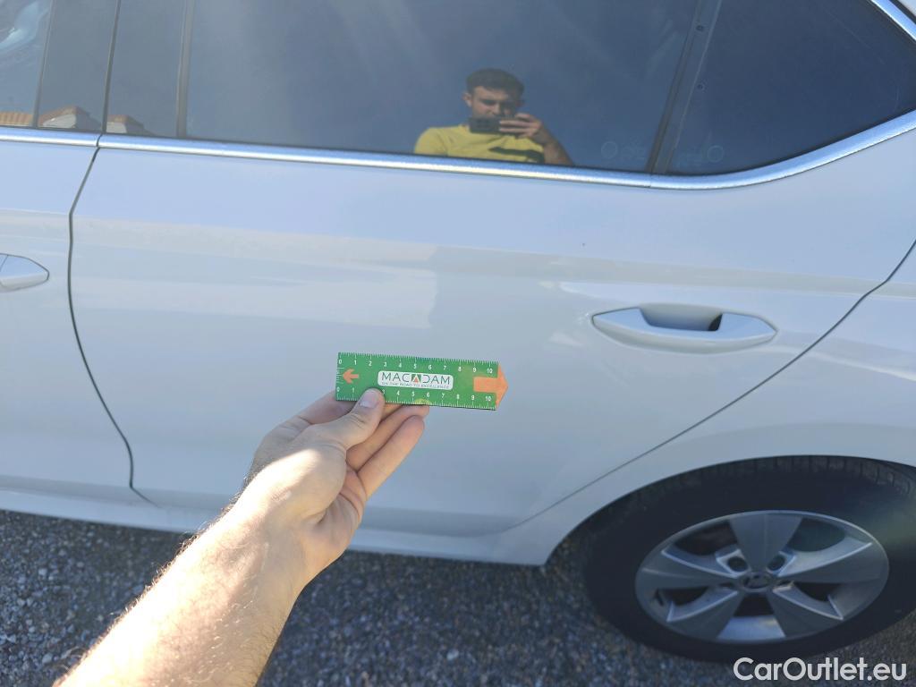  Skoda  Octavia SKODA  / 2020 / 5P / berlina con portón 2.0 TDI 85kW (115 CV) Manual Ambition #28