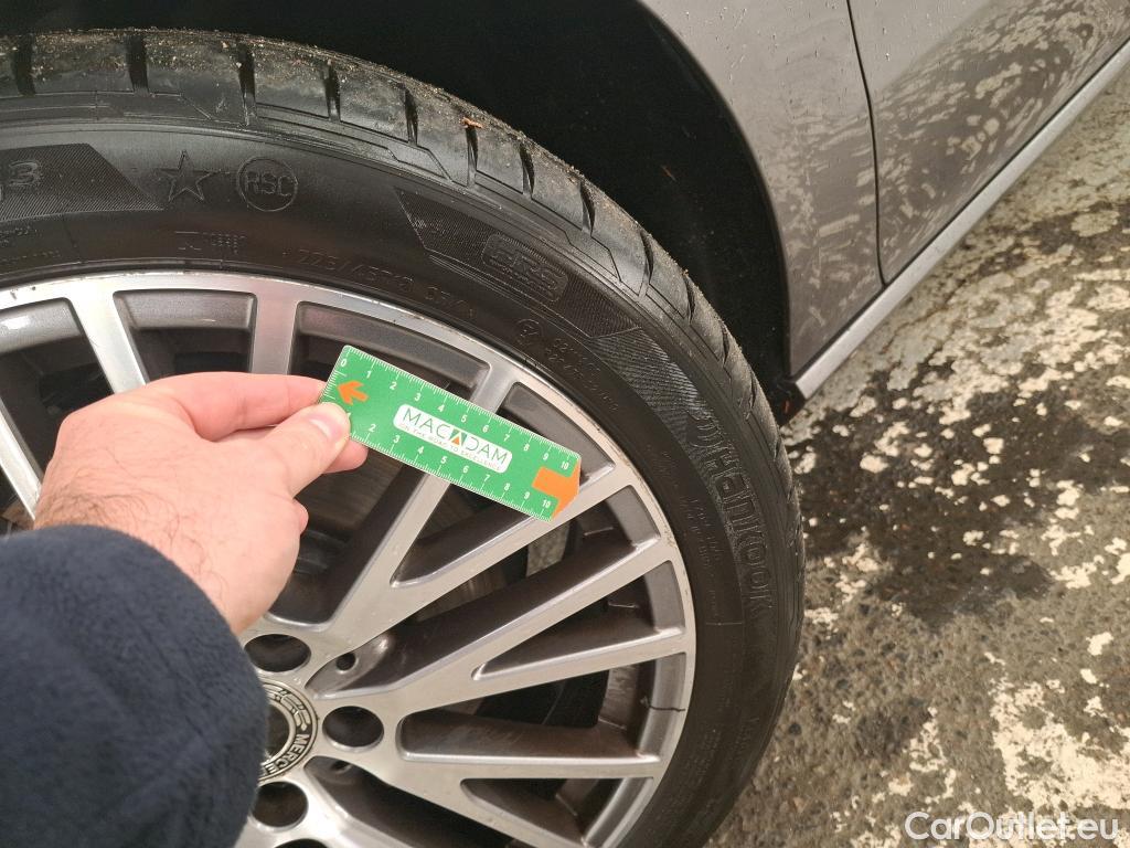  Mercedes  CLA-Klasse MERCEDES-BENZ CLA Shooting Brake / 2019 / 5P / Break CLA 200 d Business Line BA8 #11